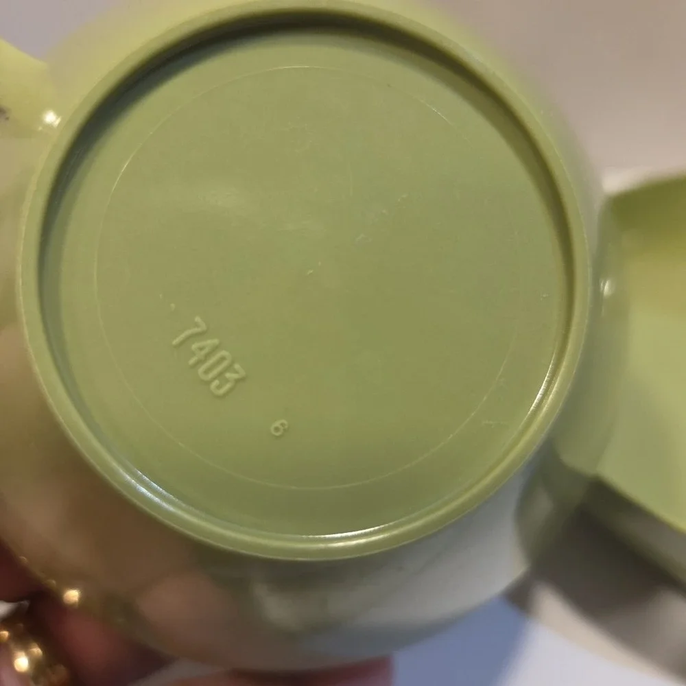 Vtg Prolon Melmac #7403 Olive Avocado Green Melamine Coffee Tea Cups Bowls Set 8